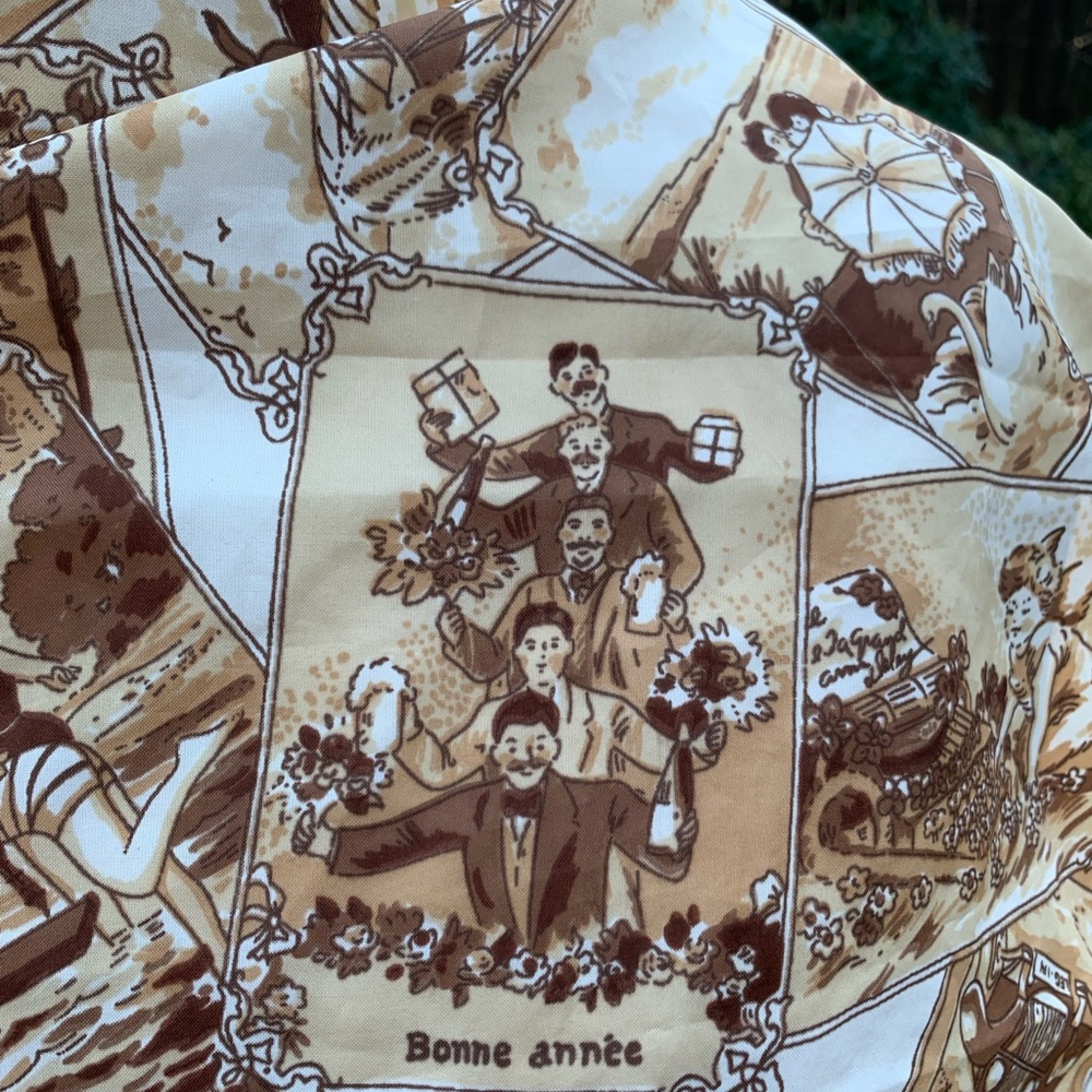 Vintage Photograph Scarf - Picture 4 of 9